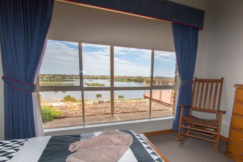 Limestone Ridge - Holiday House - Tourism Canberra 3