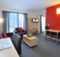 Metro Apartments on Bank Place - Tourism Canberra
