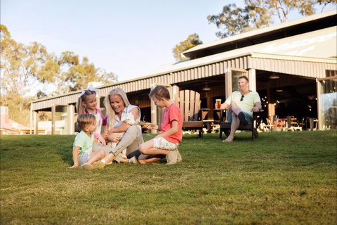 Paradise Country Farmstay - Tourism Canberra 0