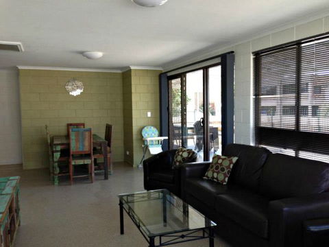 Petes Place - Tourism Canberra 0
