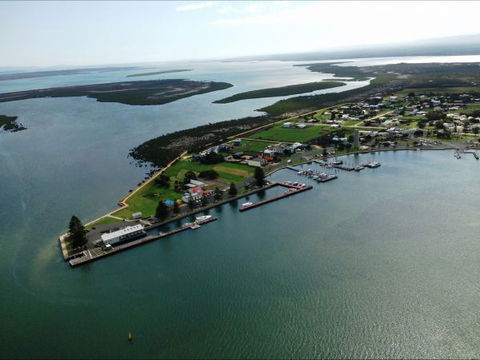Port Albert Motel - Tourism Canberra 3