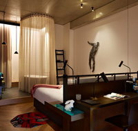 QT Melbourne - Tourism Canberra