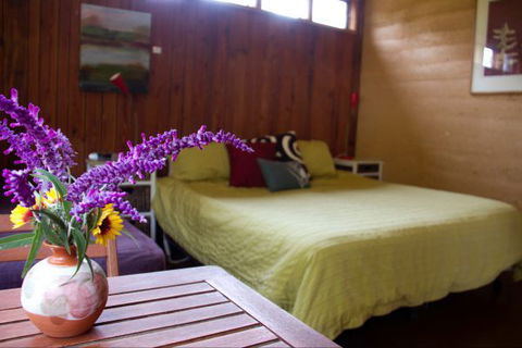 Red Poles Bed And Breakfast - Tourism Canberra 2