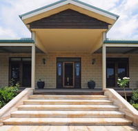 Reign Manor and Coach House - Tourism Canberra