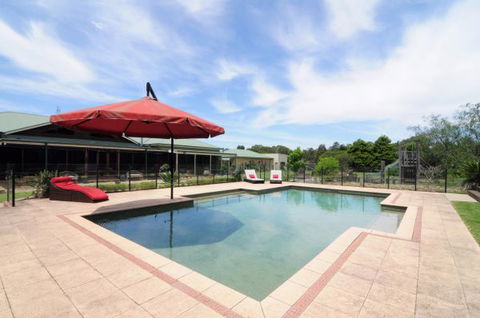 Reign Manor And Coach House - Tourism Canberra 1