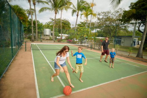 BIG 4 Rowes Bay Beachfront Holiday Park - Tourism Canberra 4
