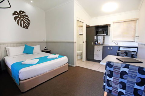 BIG 4 Rowes Bay Beachfront Holiday Park - Tourism Canberra 9