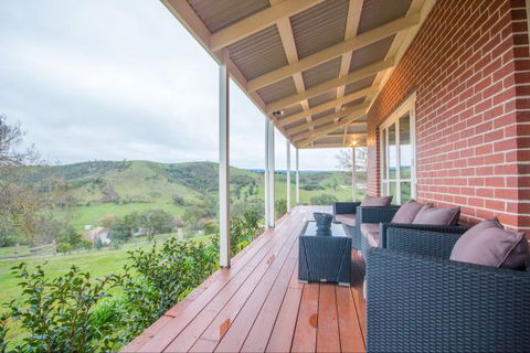 Shearer's Hill - Luxury Farm Stay - Tourism Canberra 6