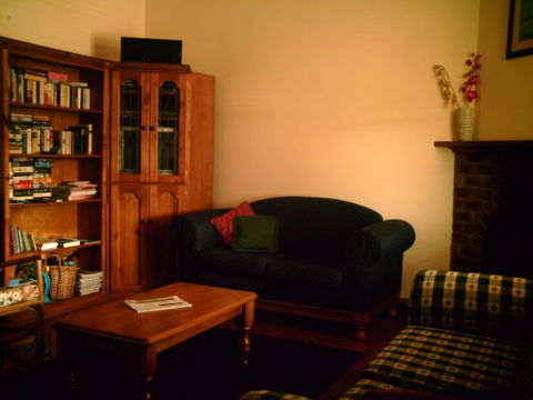 The Cottage No 12 On North - Tourism Canberra 1