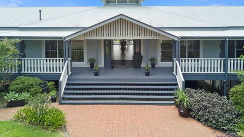 The Country House At Hunchy Luxury Bed And Breakfast Accommodation - Tourism Canberra 0