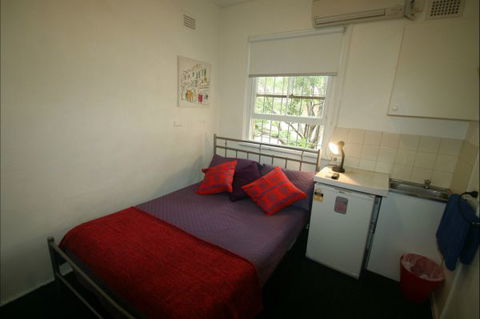Zing! Backpackers Hostel - Tourism Canberra 5