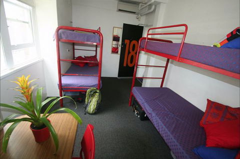 Zing! Backpackers Hostel - Tourism Canberra 9