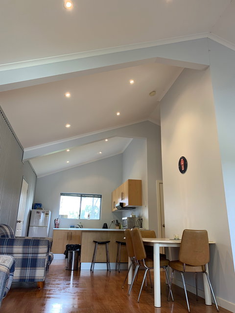 21 Old Murbko Road Morgan - River Shack Rentals - Tourism Canberra 3