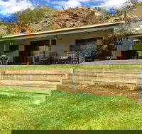 38 Greenbanks drive Sunny Banks- River Shack Rentals - Tourism Canberra