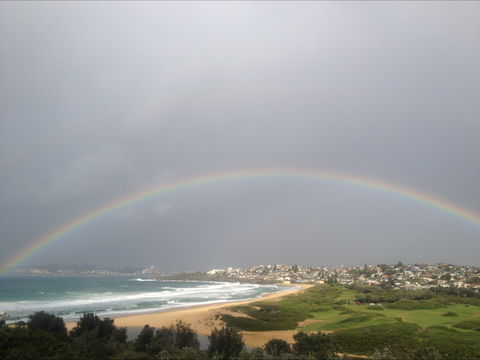 A Beach House Near Manly Two - Tourism Canberra 6