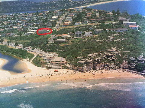 A Beach House Near Manly Two - Tourism Canberra 7