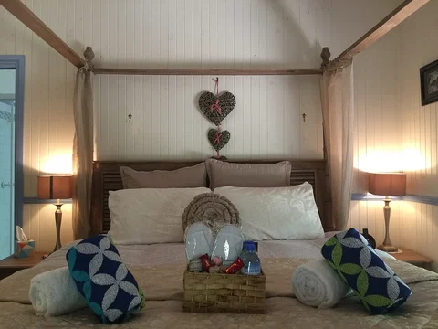Telegraph Retreat Cottages - Tourism Canberra 5