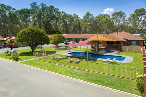 Advance Motel - Tourism Canberra 1
