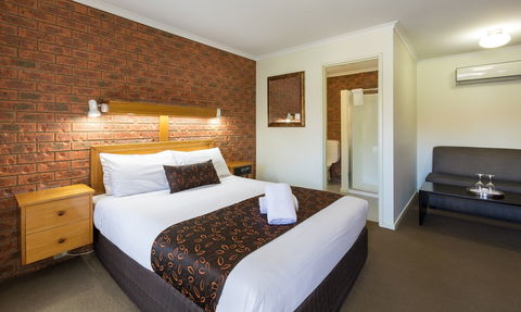 Advance Motel - Tourism Canberra 3