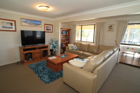 Blissful Paradise At Sussex Inlet - Tourism Canberra 2