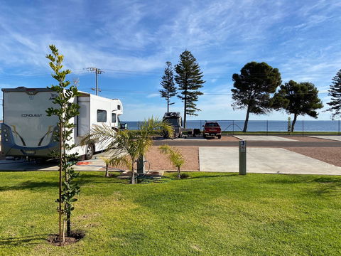 Ceduna Foreshore Caravan Park - Tourism Canberra 0