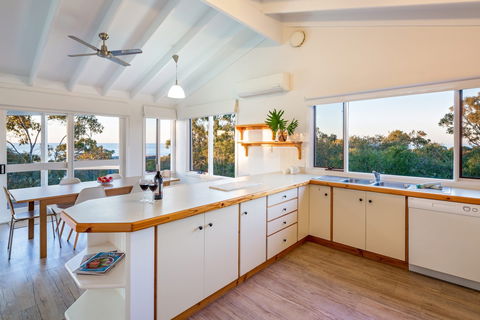 Eagle Heights - Tourism Canberra 2