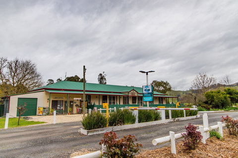 Eildon Riverside Holiday Park - Tourism Canberra 6