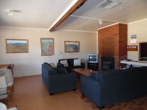 Gum Creek Shearer's Quarters - Tourism Canberra 3