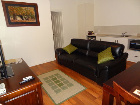 Hahndorf Oak Tree Cottages - Tourism Canberra 2