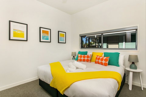 KoKo's Beach Houses Two - Tourism Canberra 1