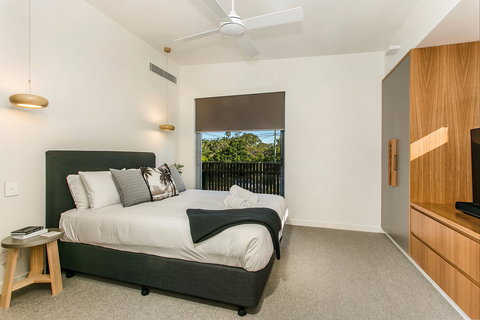 KoKo's Beach Houses Two - Tourism Canberra 4