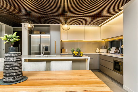 KoKo's Beach Houses Two - Tourism Canberra 7