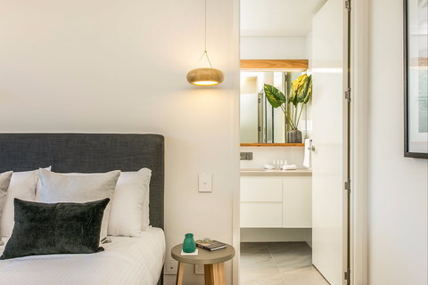 KoKo's Beach Houses Two - Tourism Canberra 9