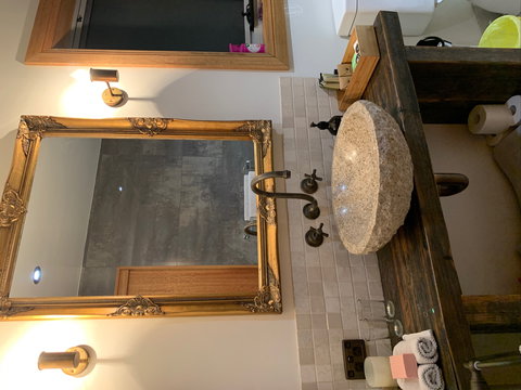 Mannaburne Cabin - Tourism Canberra 4