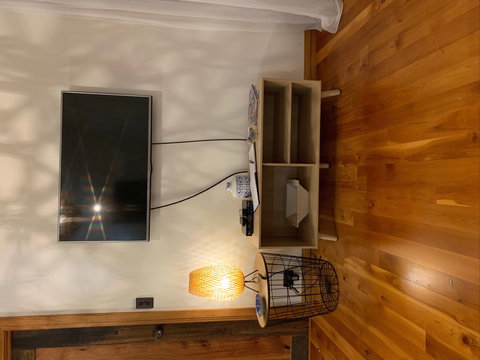 Mannaburne Cabin - Tourism Canberra 5