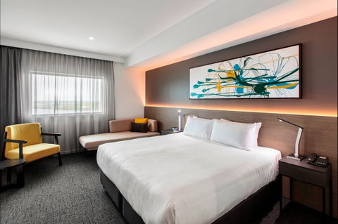 Mercure Sunshine Coast Kawana Waters - Tourism Canberra 1
