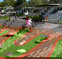 Pleasurelea Tourist Resort - Tourism Canberra