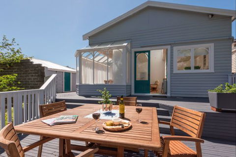Rosie's House At Wynyard - Tourism Canberra 3