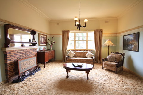 Rostrata Country House - Tourism Canberra 1