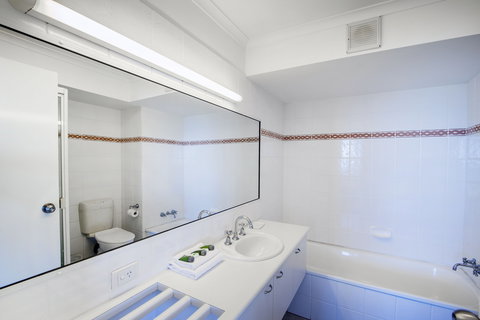 Seaview Resort Mooloolaba - Tourism Canberra 9