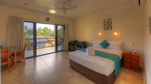 Sky View Units - Tourism Canberra 0