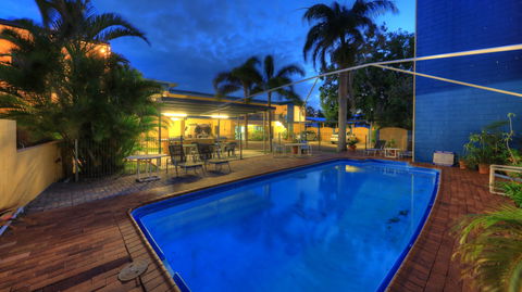 Sky View Units - Tourism Canberra 5