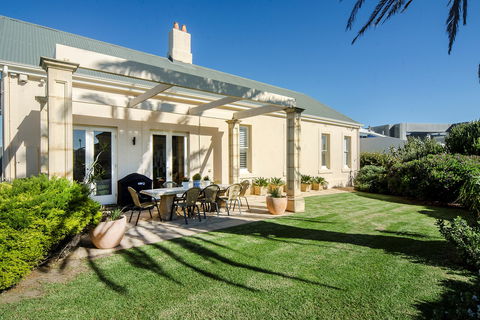 St Helens - Tourism Canberra 9