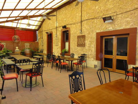 Terminus Hotel Morgan - Tourism Canberra 0