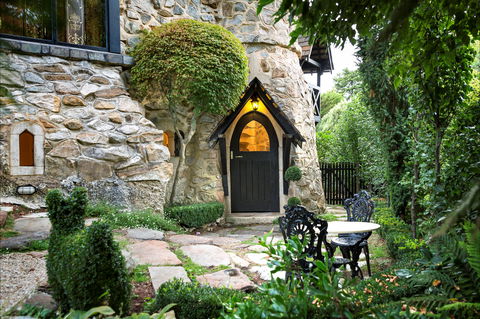 The Castle Keep B&B - Tourism Canberra 1