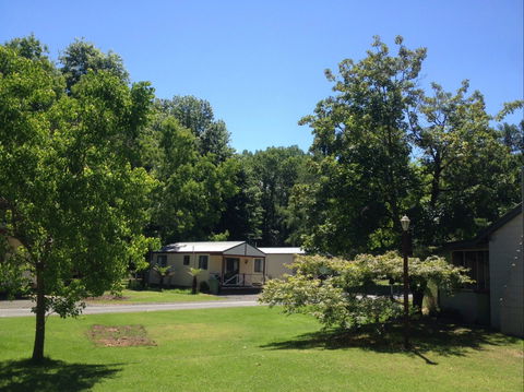 Yackandandah Holiday Park - Tourism Canberra 3