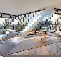 381 Cremorne - Tourism Canberra