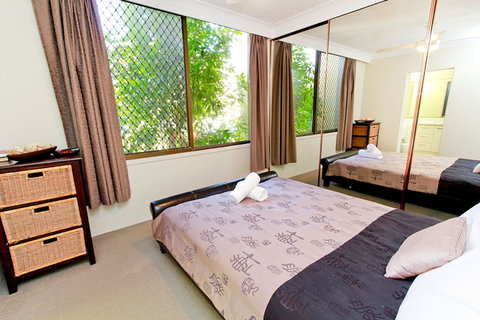 Aussie Resort - Tourism Canberra 3