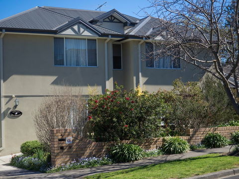 Austin Rise B&B - Tourism Canberra 0