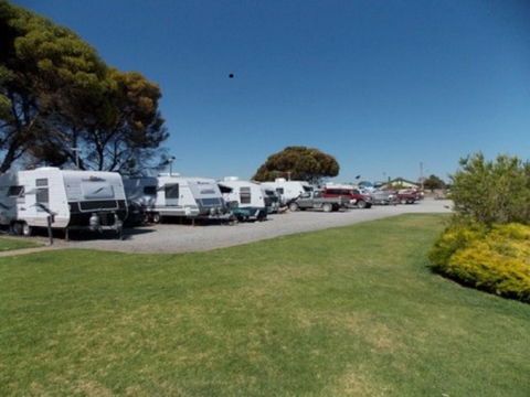 Balgowan Progress Association Caravan/Camping Ground - Tourism Canberra 1